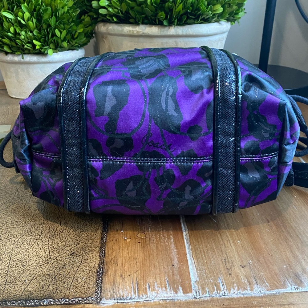 Coach NWT Poppy Purple Ocelot Daisy Glam Glitter Tote Bag F20071 - Picture 11 of 15